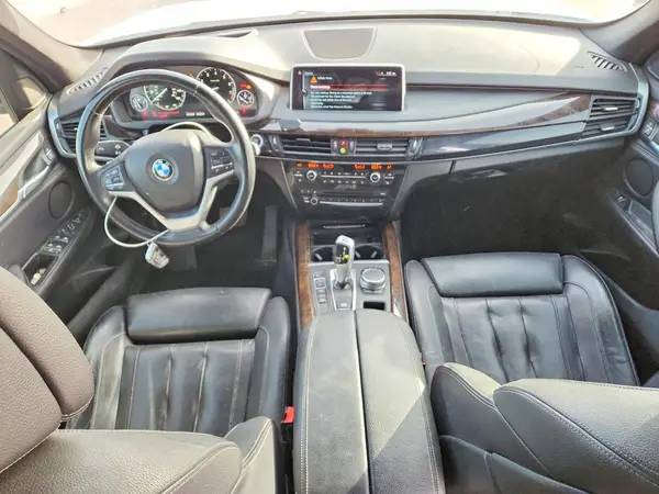 5UXKR0C3XH0V72465 2017 BMW X5 - Image 8