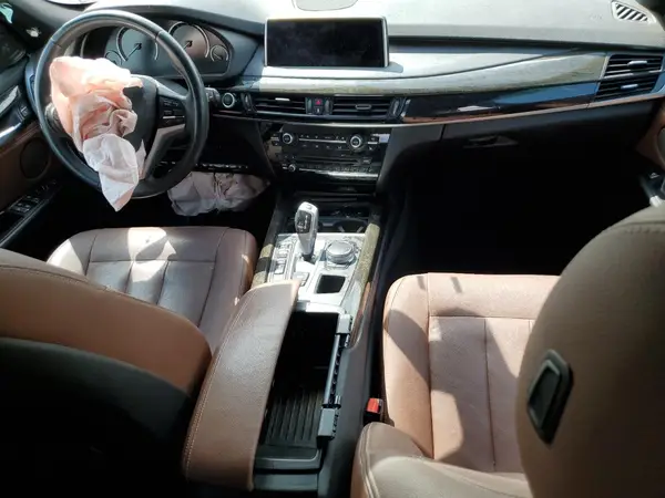 5UXKR0C3XH0V73874 2017 BMW X5 - Image 8