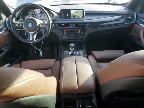 5UXKR0C3XH0V77729 2017 BMW X5 - Image 8