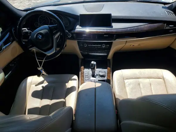 5UXKR0C3XH0V79352 2017 BMW X5 - Image 8