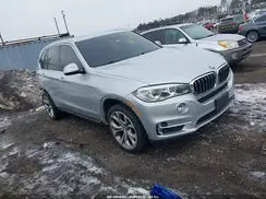 5UXKR0C3XH0V83806 2017 BMW X5