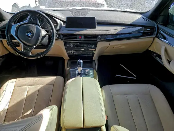 5UXKR0C3XH0X77381 2017 BMW X5 - Image 8