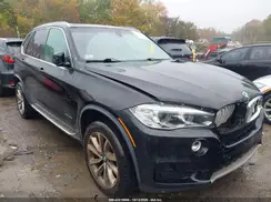 5UXKR0C3XH0X79373 2017 BMW X5
