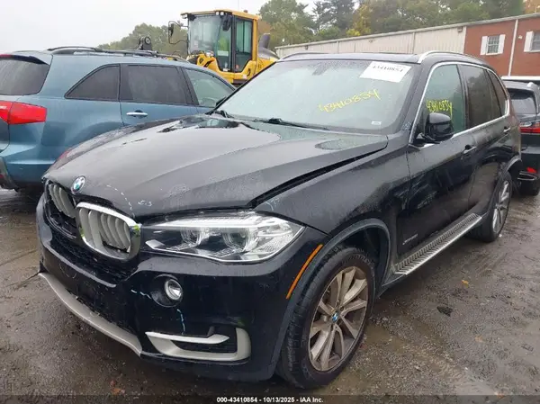 5UXKR0C3XH0X79373 2017 BMW X5 - Image 2
