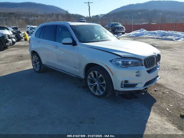 5UXKR0C3XH0X79583 2017 BMW X5 - Image 1