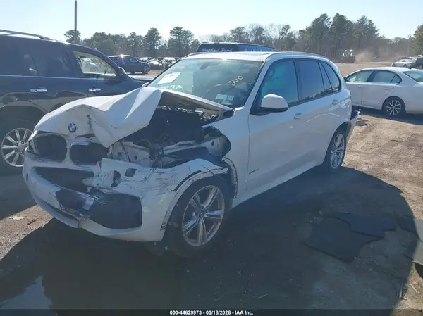 5UXKR0C3XH0X81351 2017 BMW X5 - Image 2