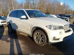 5UXKR0C3XH0X81799 2017 BMW X5
