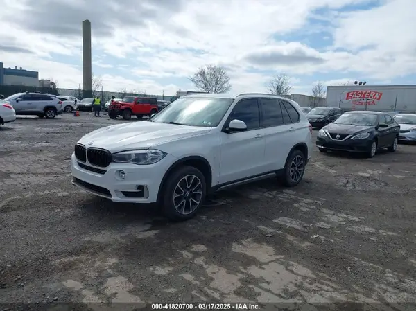 5UXKR0C3XH0X82080 2017 BMW X5 - Image 2