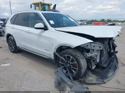 5UXKR0C3XH0X82418 2017 BMW X5