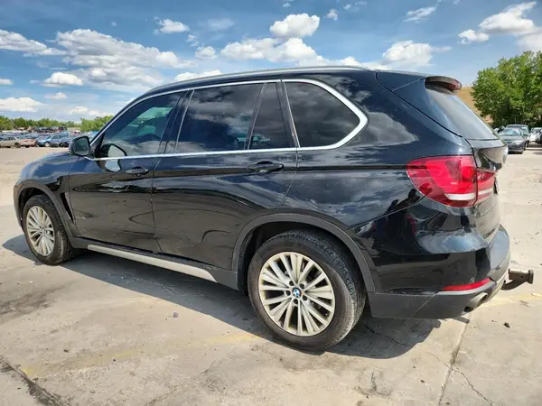 5UXKR0C3XH0X82533 2017 BMW X5 - Image 2