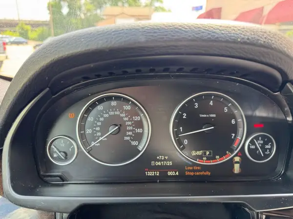 5UXKR0C3XH0X82743 2017 BMW X5 - Image 8