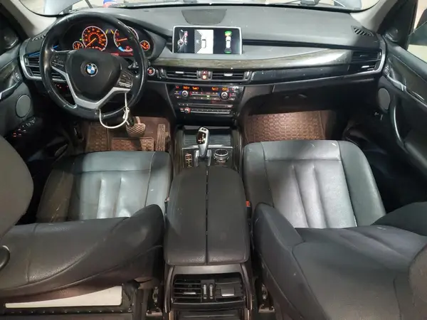 5UXKR0C50G0P19246 2016 BMW X5 - Image 8