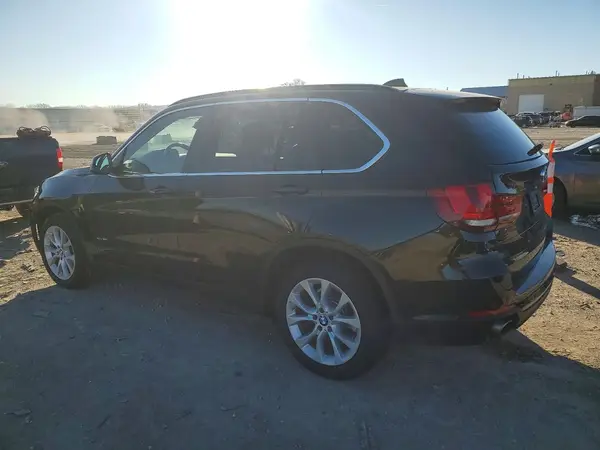 5UXKR0C50G0P19604 2016 BMW X5 - Image 2