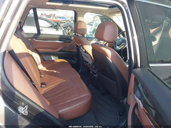 5UXKR0C50G0P22891 2016 BMW X5 - Image 8