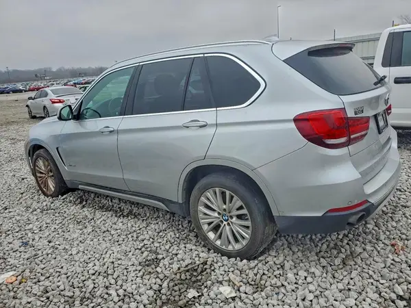 5UXKR0C50G0P22969 2016 BMW X5 - Image 2
