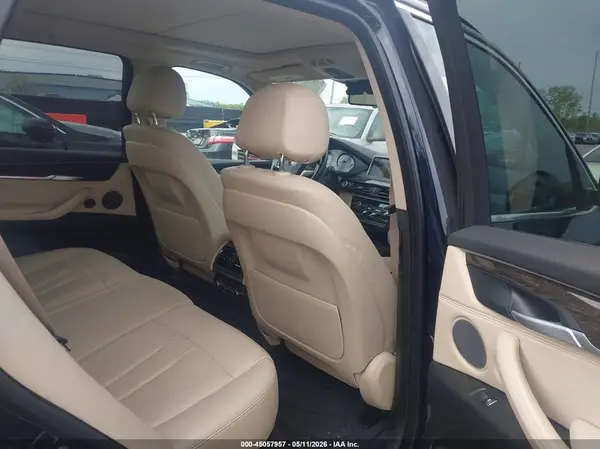 5UXKR0C50G0P24155 2016 BMW X5 - Image 8