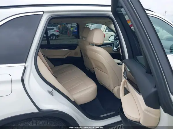 5UXKR0C50G0P25550 2016 BMW X5 - Image 8