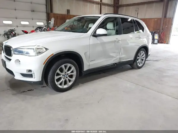 5UXKR0C50G0P28206 2016 BMW X5 - Image 2