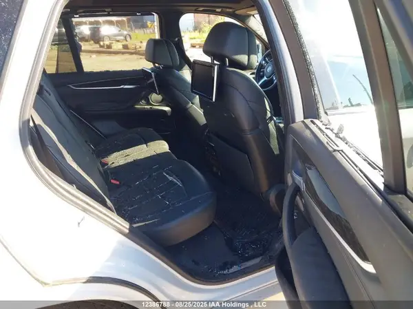 5UXKR0C50G0P28500 2016 BMW X5 - Image 8