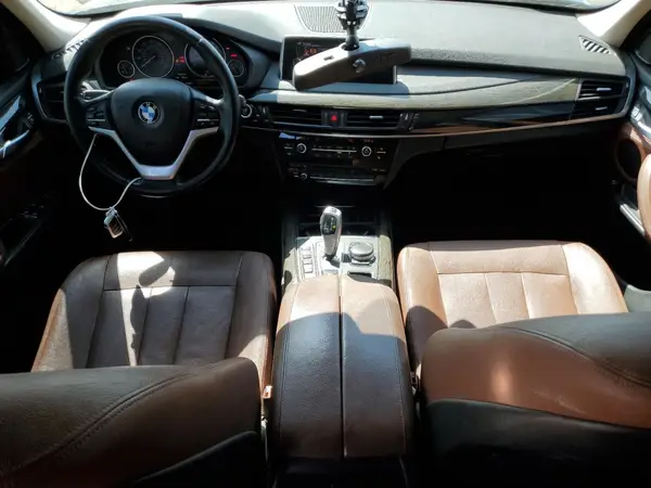 5UXKR0C50G0P30232 2016 BMW X5 - Image 8
