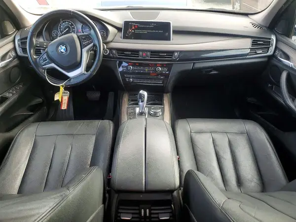 5UXKR0C50G0P31641 2016 BMW X5 - Image 8