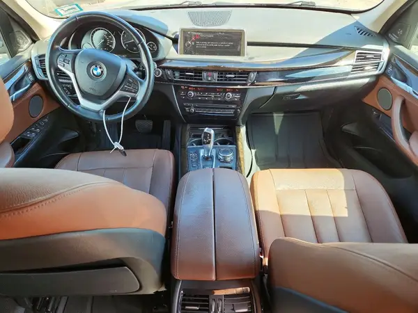 5UXKR0C50G0P32532 2016 BMW X5 - Image 8