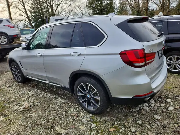 5UXKR0C50G0P32952 2016 BMW X5 - Image 2