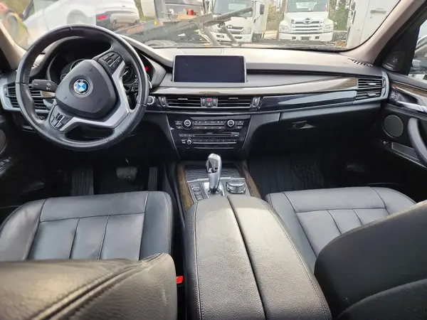 5UXKR0C50G0P32952 2016 BMW X5 - Image 8