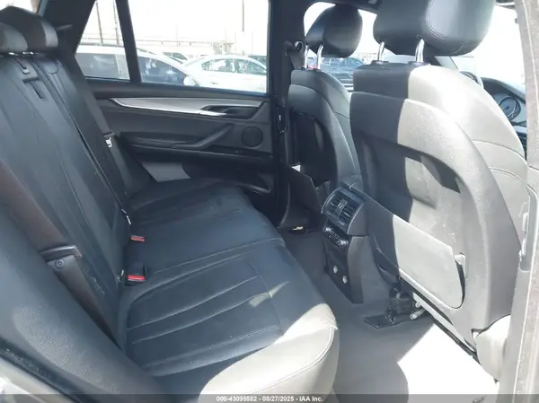 5UXKR0C50G0P34832 2016 BMW X5 - Image 8
