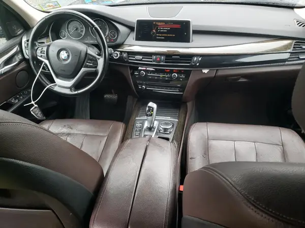 5UXKR0C50G0S90884 2016 BMW X5 - Image 8