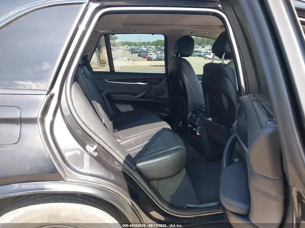 5UXKR0C50G0S91341 2016 BMW X5 - Image 8