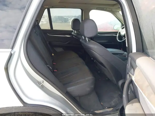 5UXKR0C50G0S94434 2016 BMW X5 - Image 8