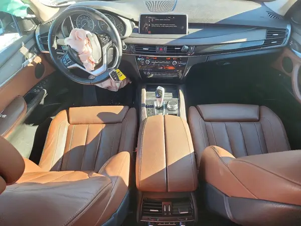 5UXKR0C50G0U08528 2016 BMW X5 - Image 8
