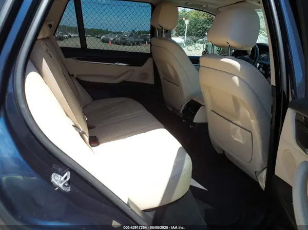 5UXKR0C50G0U11302 2016 BMW X5 - Image 8
