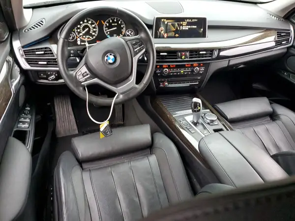 5UXKR0C50G0U49550 2016 BMW X5 - Image 8