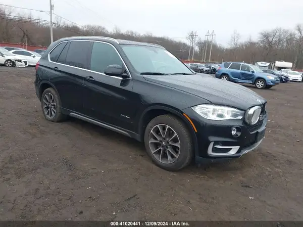 5UXKR0C50H0U53261 2017 BMW X5 - Image 1