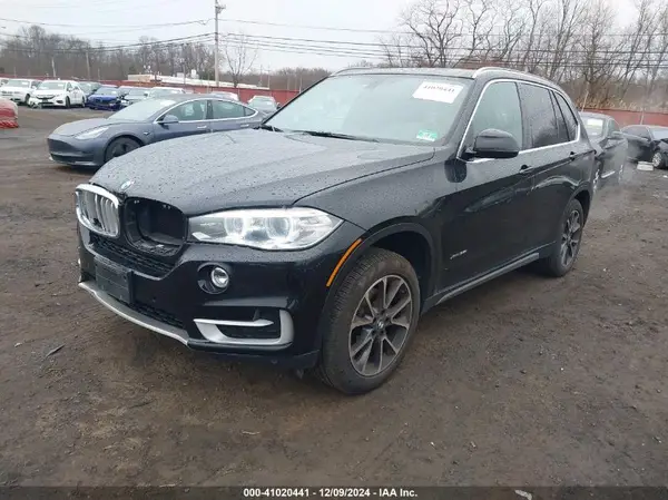 5UXKR0C50H0U53261 2017 BMW X5 - Image 2