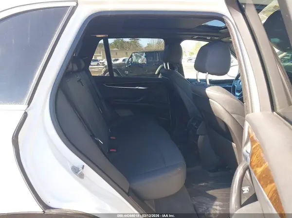5UXKR0C50H0U54393 2017 BMW X5 - Image 8
