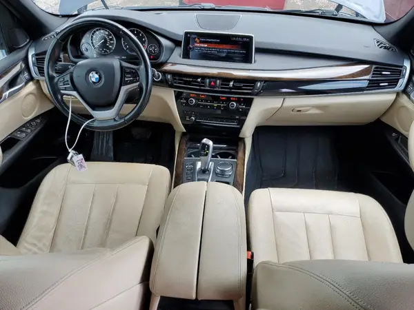 5UXKR0C50H0V66241 2017 BMW X5 - Image 8