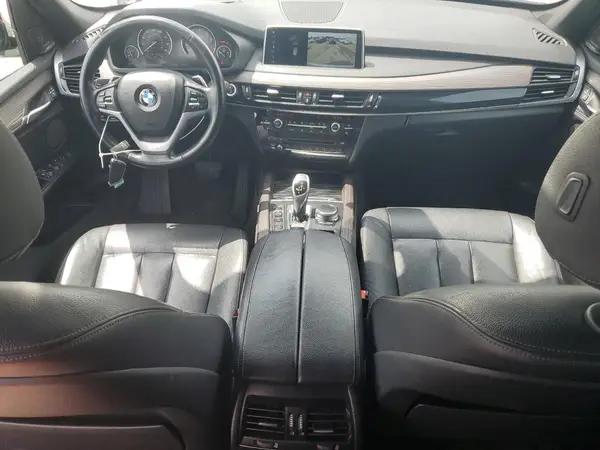 5UXKR0C50J0X85030 2018 BMW X5 - Image 8