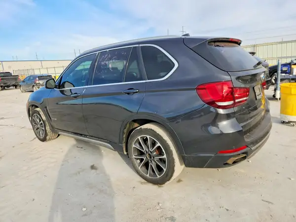 5UXKR0C50J0X87277 2018 BMW X5 - Image 2