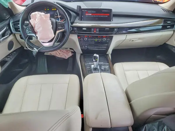5UXKR0C50J0X89336 2018 BMW X5 - Image 8