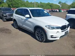5UXKR0C50J0X89384 2018 BMW X5