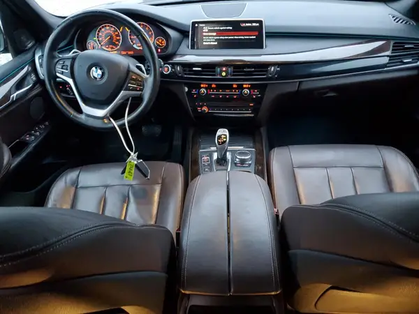 5UXKR0C50J0X89501 2018 BMW X5 - Image 8