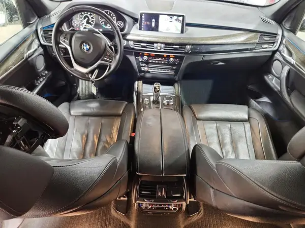 5UXKR0C50J0X90678 2018 BMW X5 - Image 8