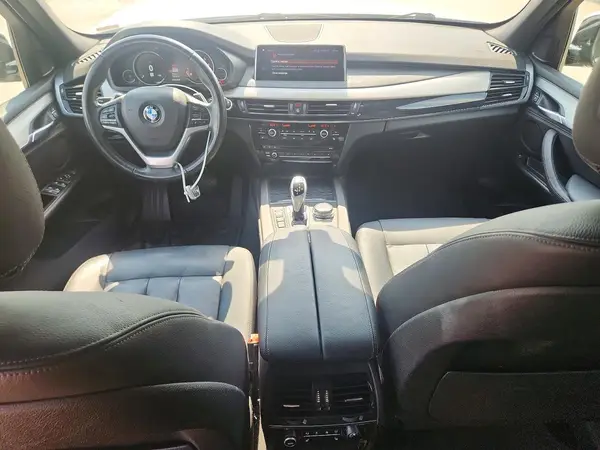 5UXKR0C50J0X91524 2018 BMW X5 - Image 8