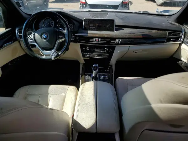 5UXKR0C50J0X95752 2018 BMW X5 - Image 8