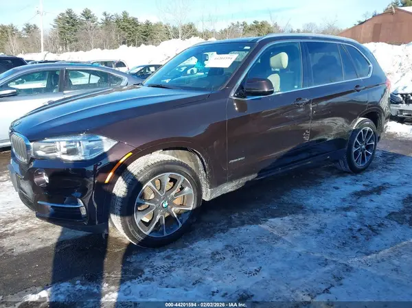 5UXKR0C50J0X96867 2018 BMW X5 - Image 2