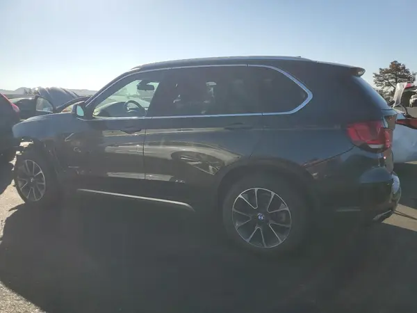 5UXKR0C50J0X97453 2018 BMW X5 - Image 2