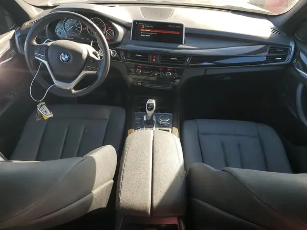 5UXKR0C50J0X97453 2018 BMW X5 - Image 8